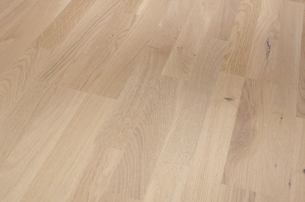 124-7127 PARADOR-3060 ROBLE 3L BARNIZ BLANCO