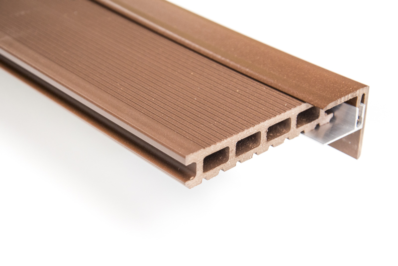 Perfil remate lateral Tarima Kovalex