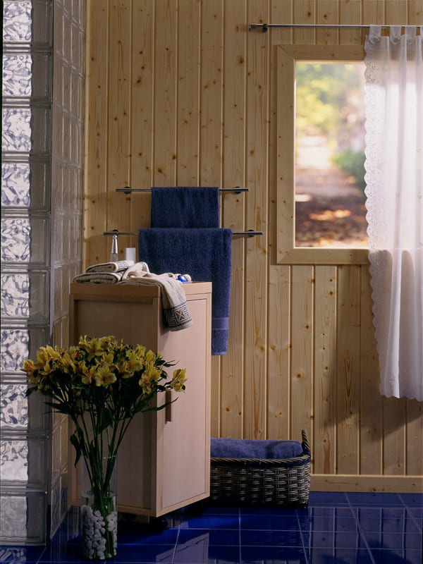 Frisos de madera decorativos