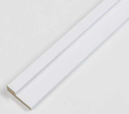 BATIENTE LACADO BLANCO 80x28 G/35 L=2200mm